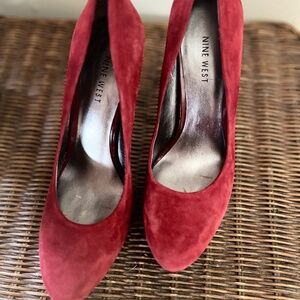 Nine West Burgundy Suede Heels